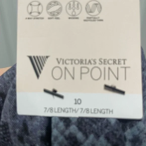 Victoria Secret On Point Blue Snakeskin Leggings - Picture 3 of 5